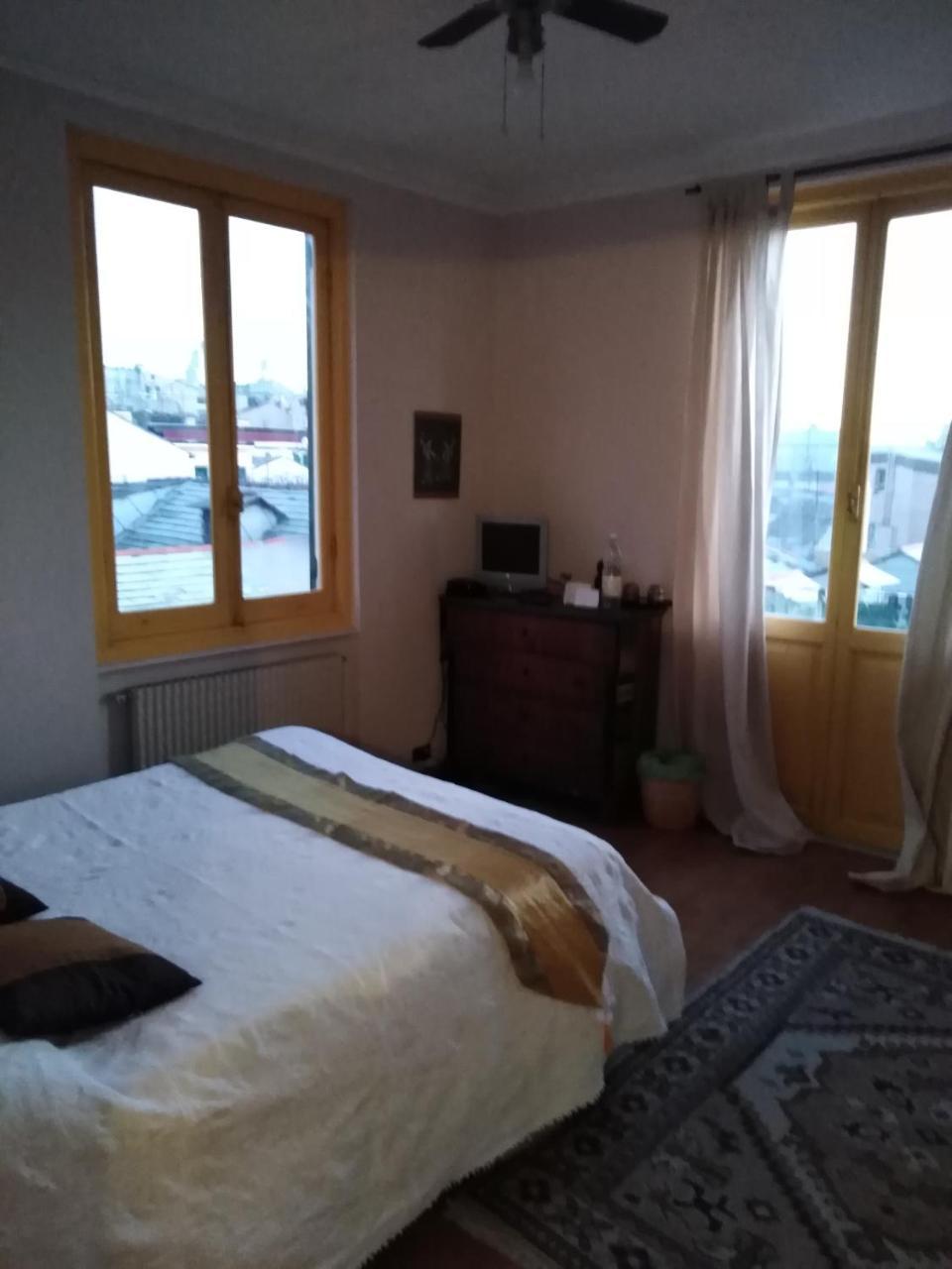 Bed And Breakfast " La Terrazza" 제노바 외부 사진